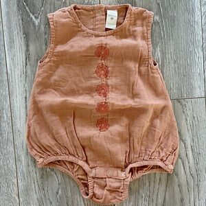 Kate Quinn sleeveless embroidered bubble 6-12M